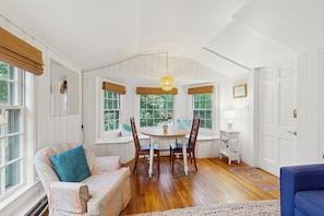 Téléviseur, livres