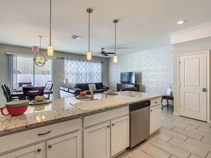 Interior - Cozy Escape/ Themed Rooms & Clubhouse Access (Kissimmee)