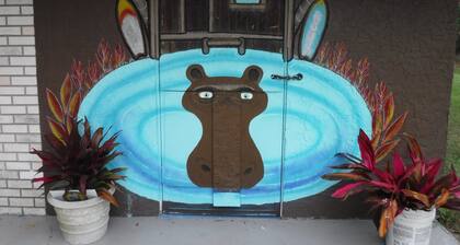 Hippohead Casita Pets stay free bring your Humans!