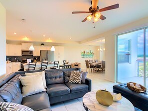 TV - Relaxed Hideaway / 2 Clubhouses / Splash Zone (Kissimmee)