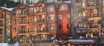 Surrounded by pine forests and mountains!