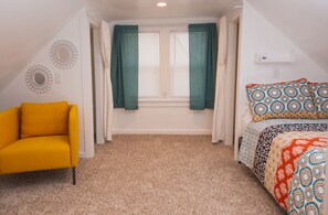 3 soverom, strykejern/-brett, wi-fi og sengetøy