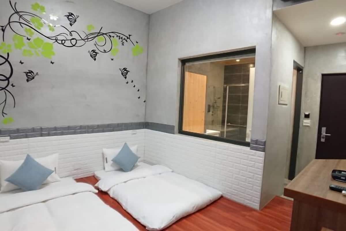 1 chambre, literie de qualité supérieure, couette en duvet d'oie
