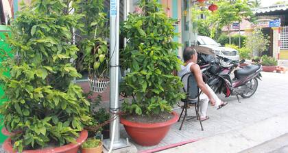 Huynh Huong Guesthouse