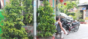 Huynh Huong Guesthouse