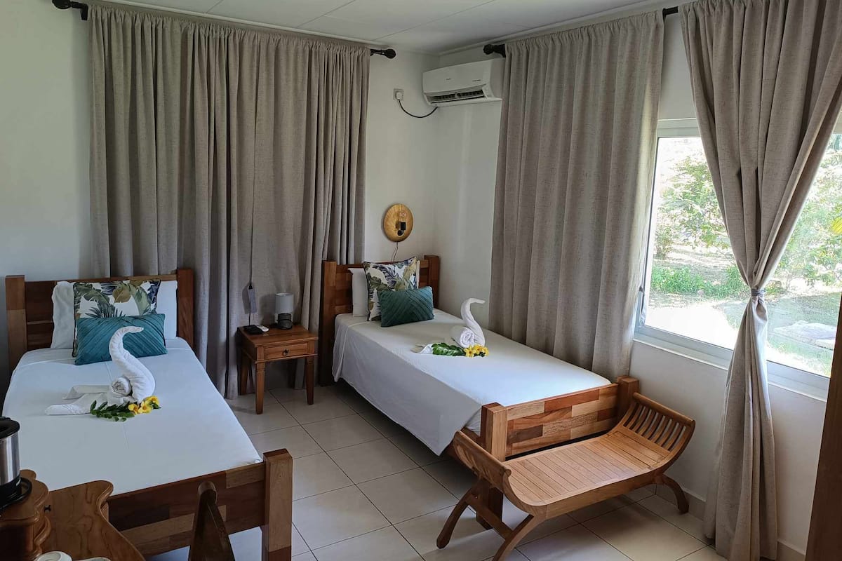 Basic Twin Room, 2 Single Beds