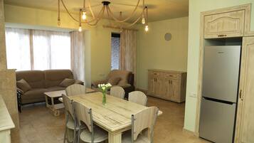 Deluxe House, 3 Bedrooms, Fireplace | Living area | LED TV