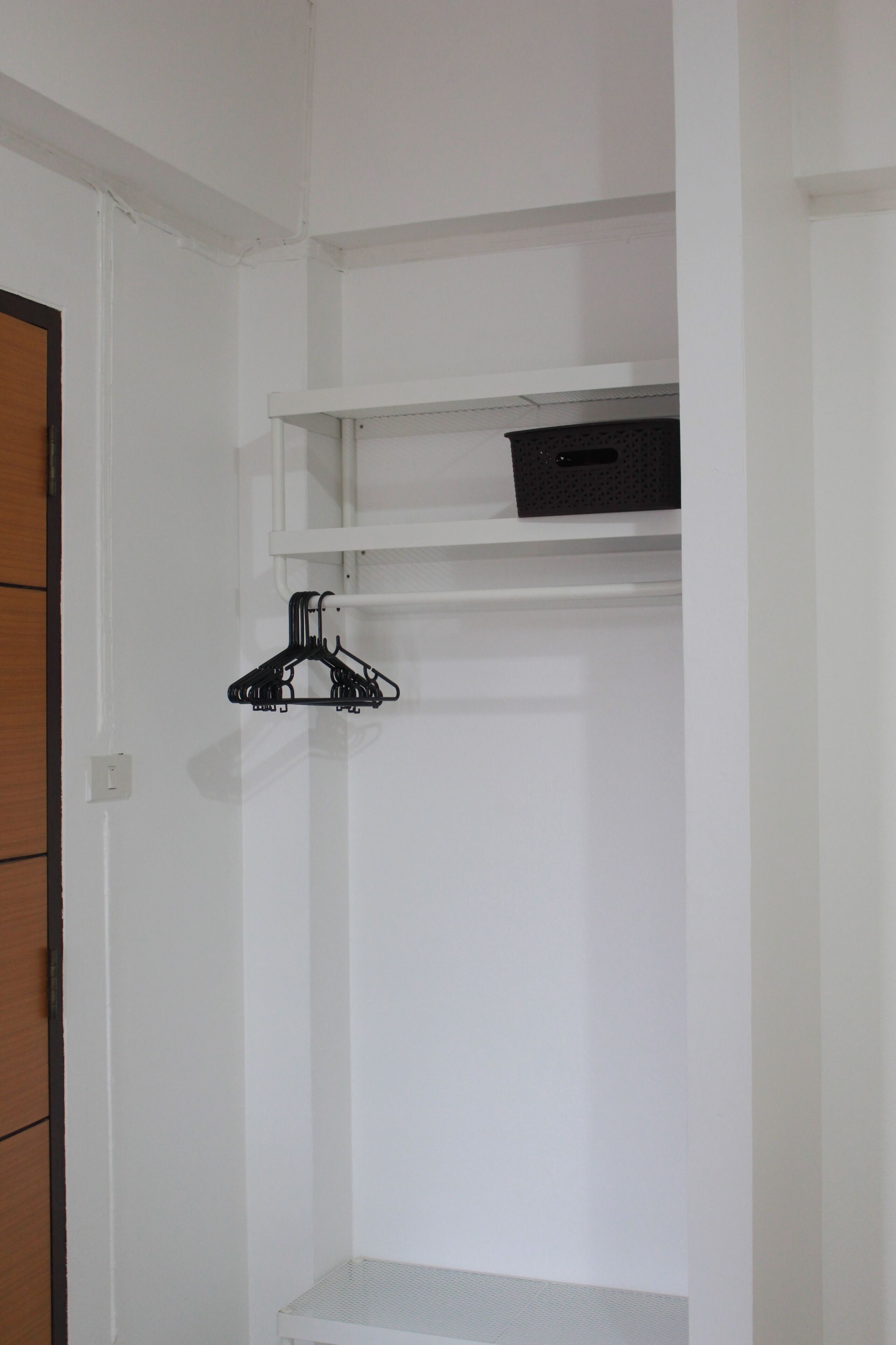 standard twin room | 1 bedroom, desk, laptop workspace, blackout curtains