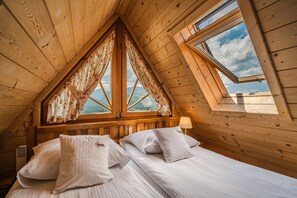 Appartement Confort, vue sur la montagne (8 persons) | Décor unique, ameublement unique, fer et planche à repasser