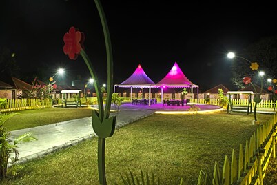 Praveg Tent City Narmada, Statue of Unity