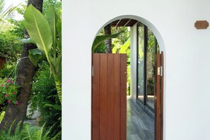 普通套房, 私人泳池 | 陽台