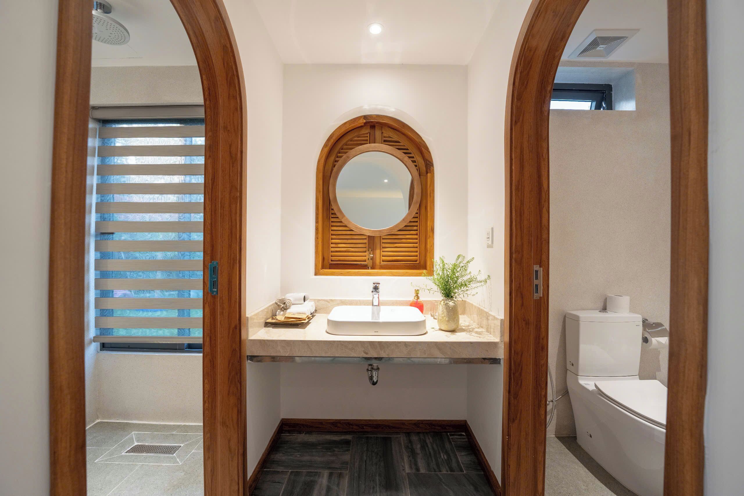 family room, pool view | bathroom | shower, rainfall showerhead, free toiletries, hair dryer