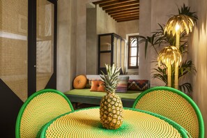 Suite, Courtyard View