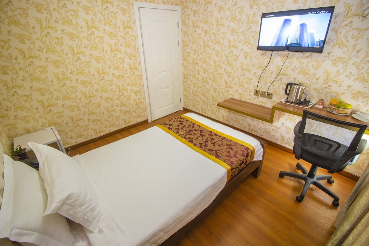 Quarto solteiro, 1 cama de solteiro, para fumantes | Área de estar