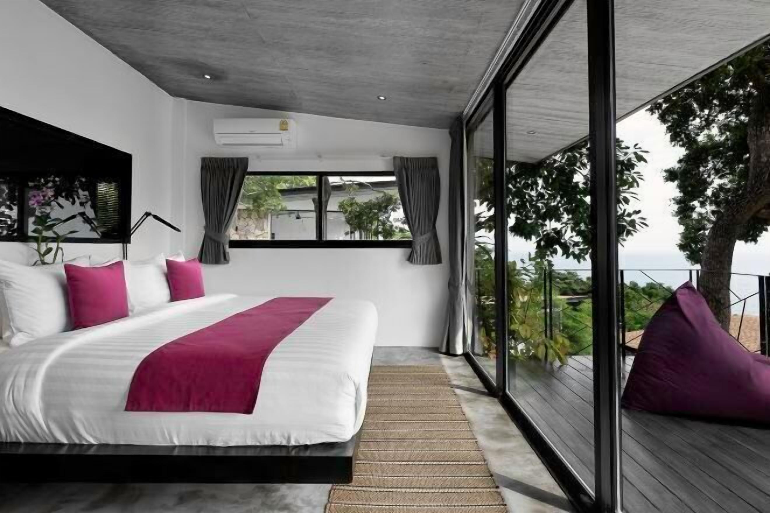 Premium bedding, minibar, in-room safe, individually decorated