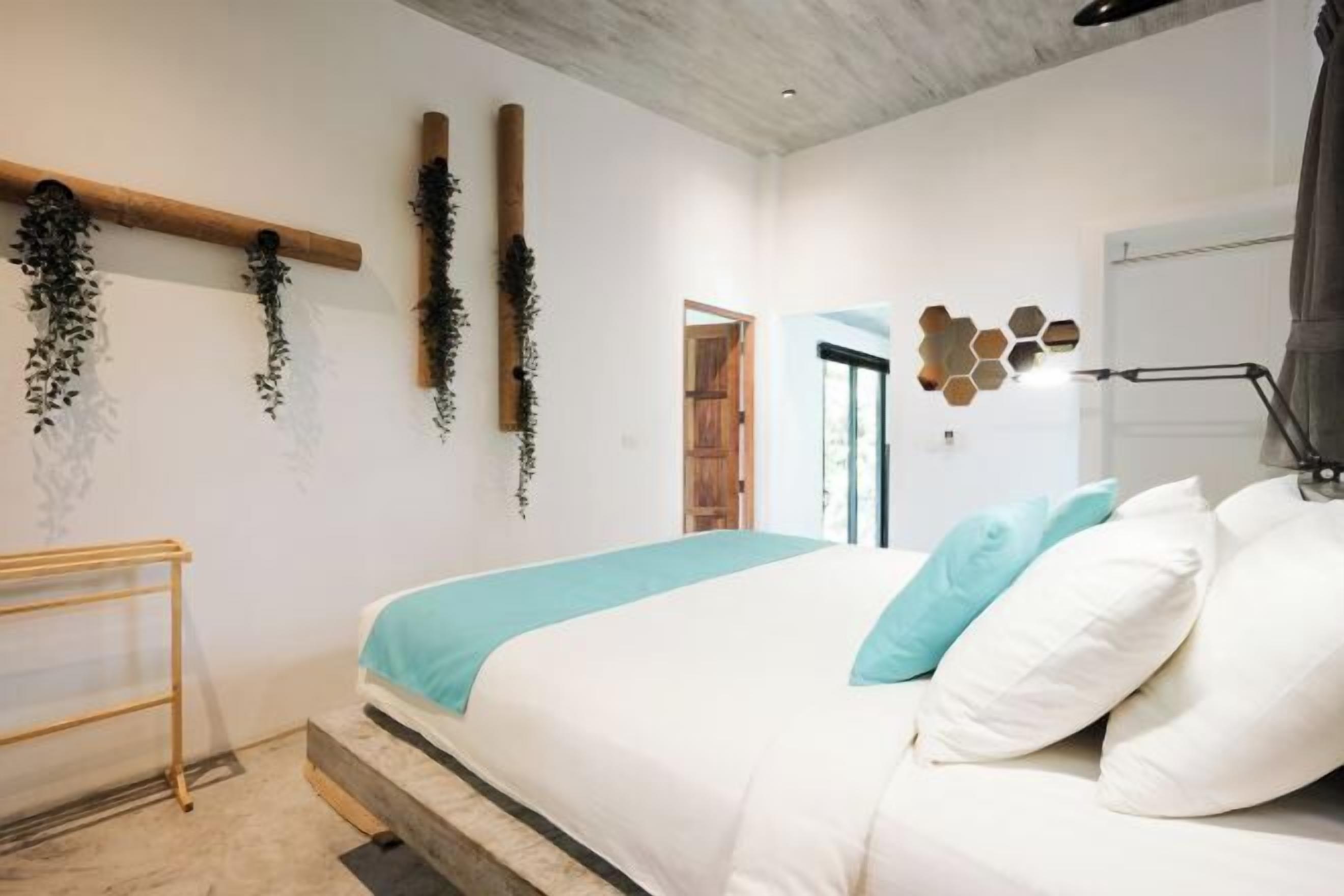 Premium bedding, minibar, in-room safe, individually decorated