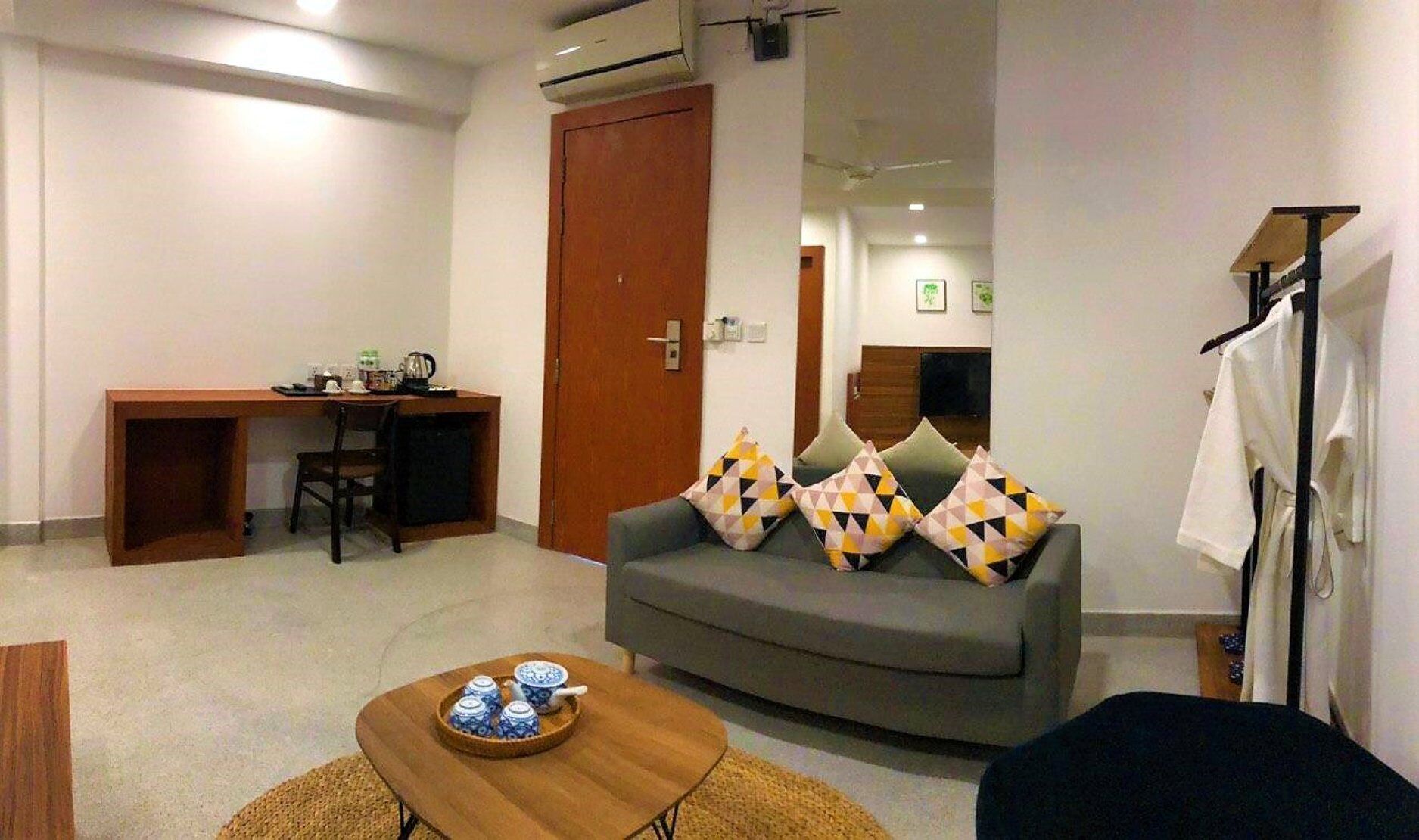 suite double | living room | flat-screen tv