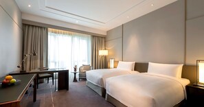 1 makuuhuone, minibaari, tallelokero huoneessa, työpöytä