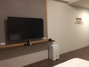 Kamar Double Elite, 1 Tempat Tidur Double, Bebas Asap Rokok | Meja kerja, tirai kedap cahaya, Wi-Fi gratis, dan seprai linen