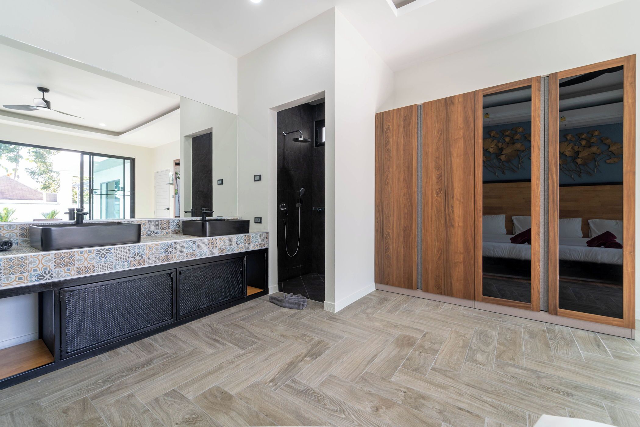 2-Bedroom Pool Villa | Badezimmer | Dusche, kostenlose Toilettenartikel, Haartrockner, Handtücher