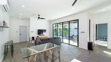 2-Bedroom Pool Villa | Ausblick vom Zimmer