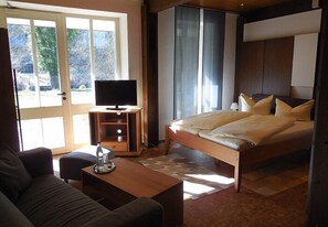 Habitación familiar | Ropa de cama hipoalergénica y wifi gratis
