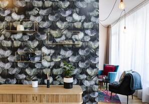 Apartamento design, 2 camas de solteiro, para não fumantes, vista para a cidade | 1 quarto, roupas de cama antialérgicas, individualmente decorados