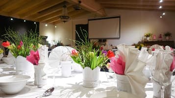 Mittagessen und Abendessen