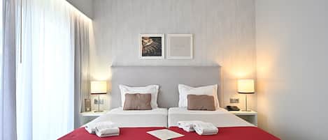 Standard Double or Twin Room | 1 bedroom, in-room safe, blackout curtains, soundproofing