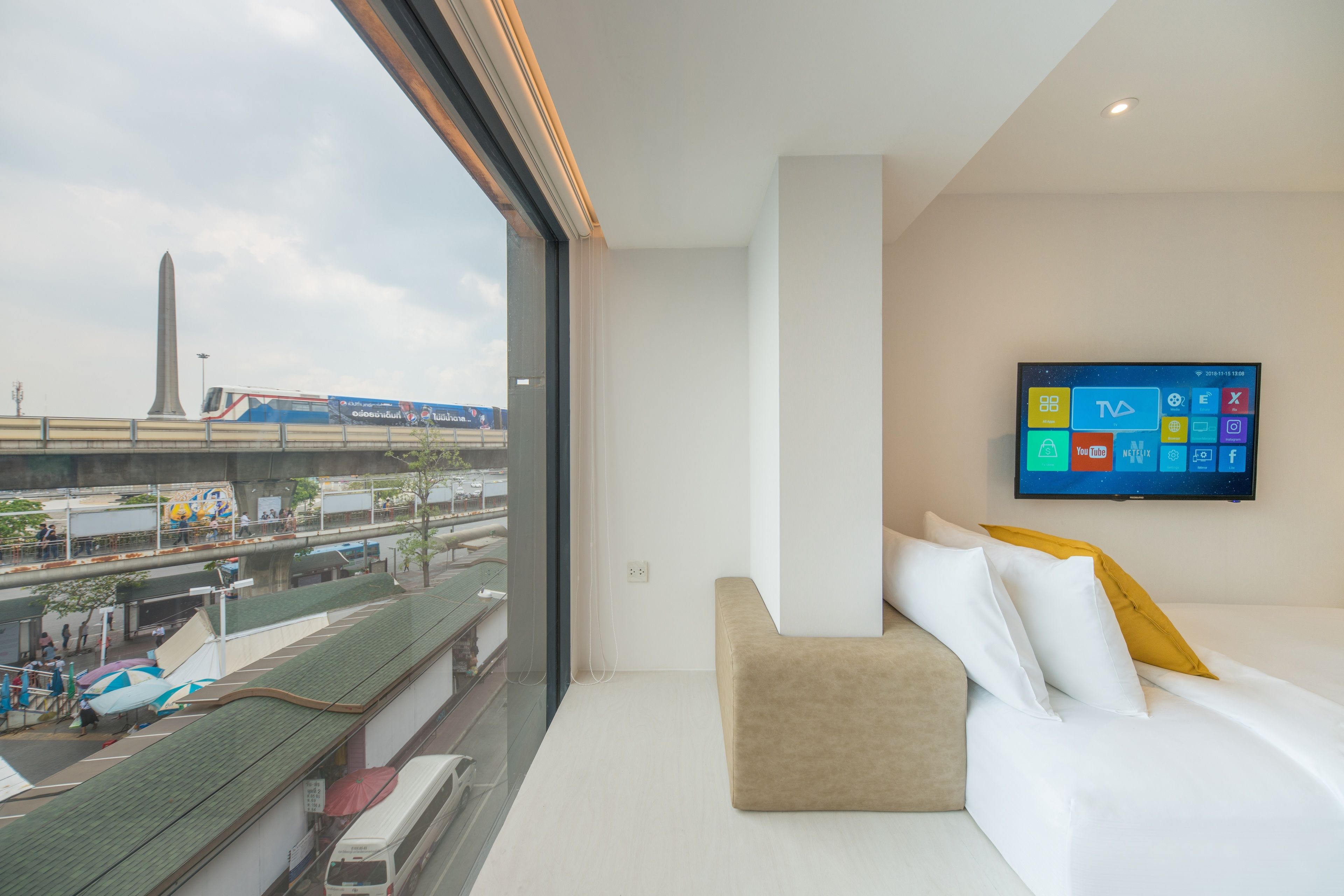 king twin room with city view | in-room safe, soundproofing, free wifi, bed sheets