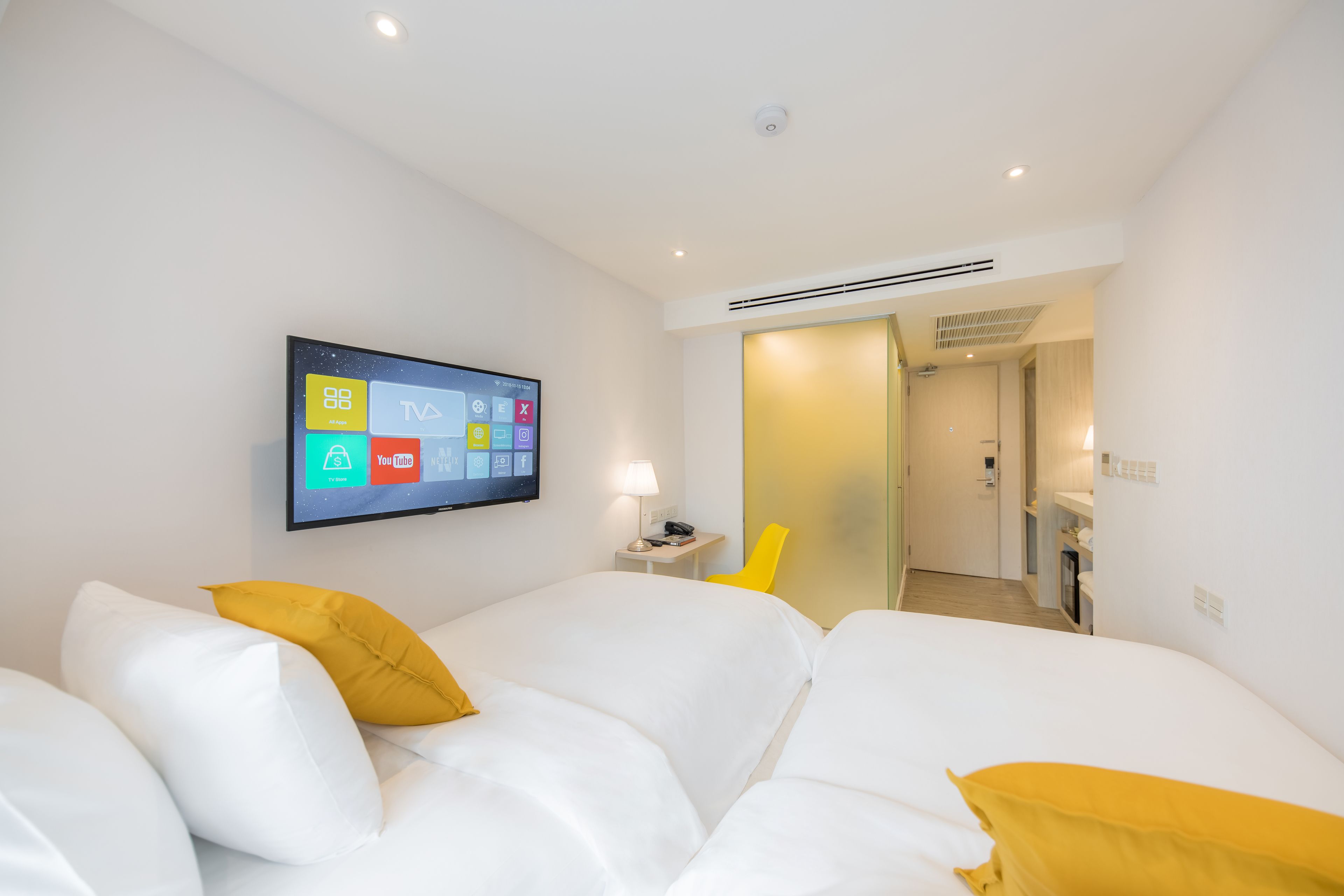 king twin room with city view | in-room safe, soundproofing, free wifi, bed sheets