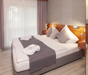 Chambre Double Standard, salle de bains attenante
