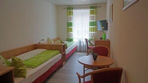 Economy Double Room, Private Bathroom | Beach - Andi´s Steakhüsli & Hotel (Schopfheim)