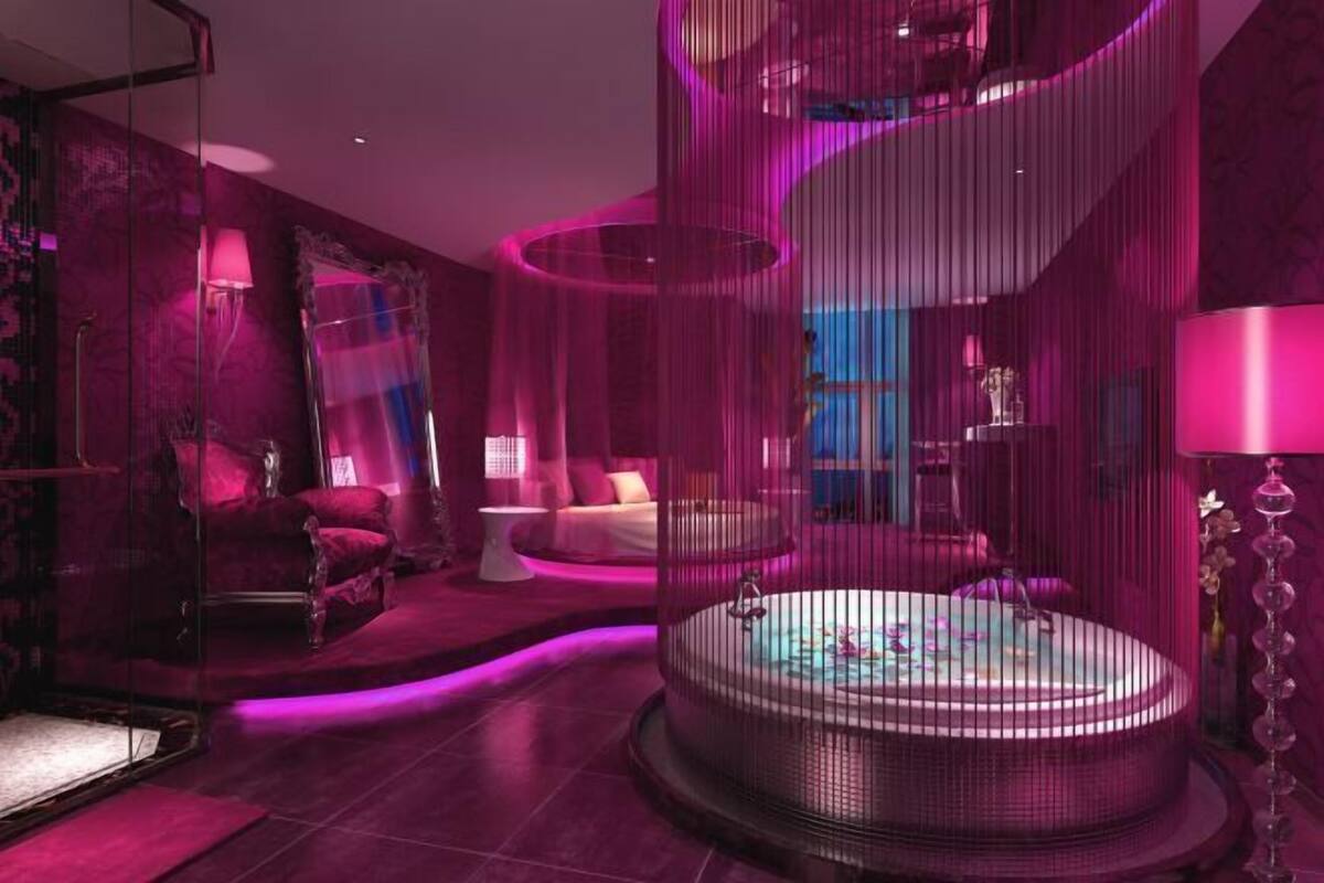 獨特裝潢、書桌、遮光布/窗簾、免費無線上網