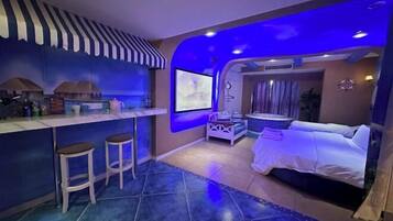 Individually decorated, desk, blackout curtains, free WiFi