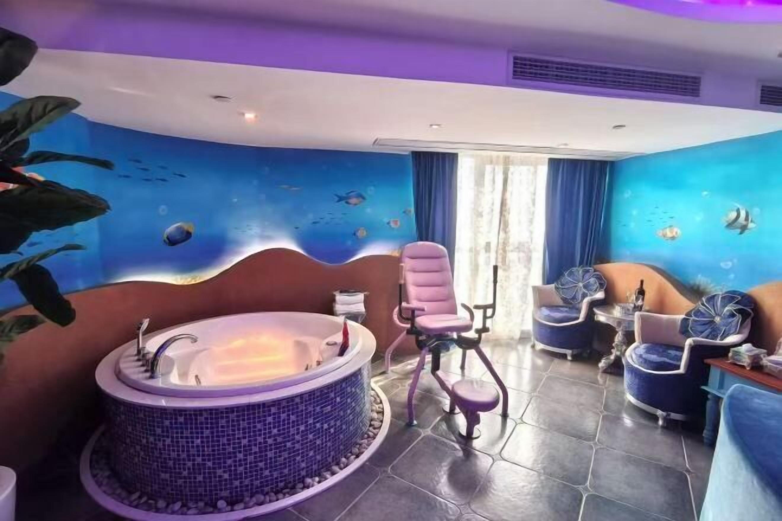 ห้องพักตกแต่งอย่างมีเอกลักษณ์, โต๊ะทำงาน, ผ้าม่านกันแสง, Wi-Fi ฟรี