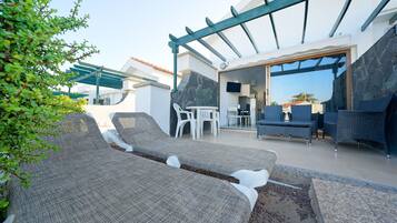 Bungalou estàndard | Terrassa o pati