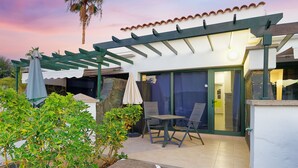 Deluxe-Bungalow | Terrasse/Patio