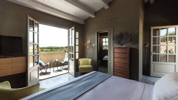 Deluxe Double or Twin Room, Garden View