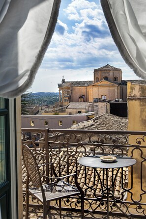 Premium kamer, 1 twee- of 2 eenpersoonsbedden | Luxe beddengoed, donsdekens, bedden met traagschuimmatrassen