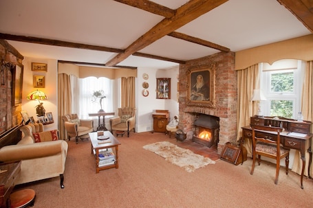 Smart TV 30 pulgadas con canales de televisión digitales, televisión. The Old House Guesthouse