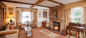 The Old House Guesthouse