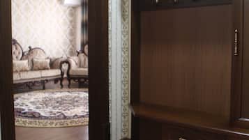 Minibar, in-room safe, desk, blackout curtains
