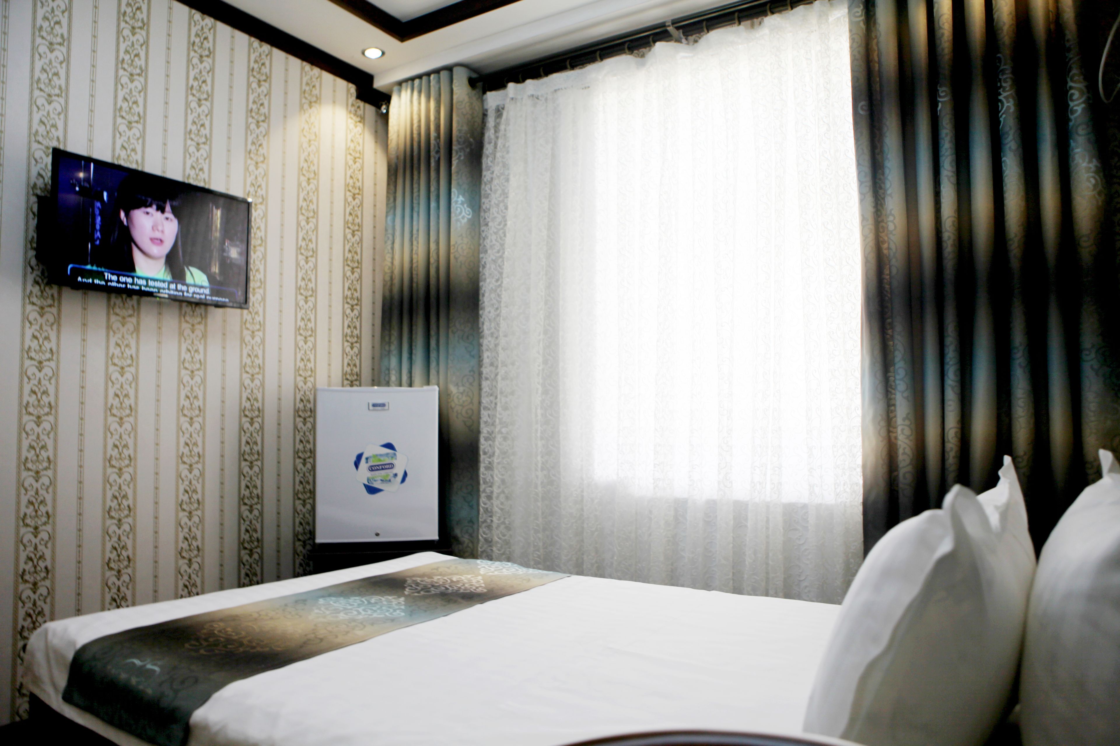 Standard Room, 2 Bedrooms | Minibar, in-room safe, desk, blackout drapes