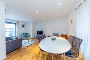 Interior detail - 1Bed & 2Beds Apartment in Liverpool St by City Stay Aparts London (London)