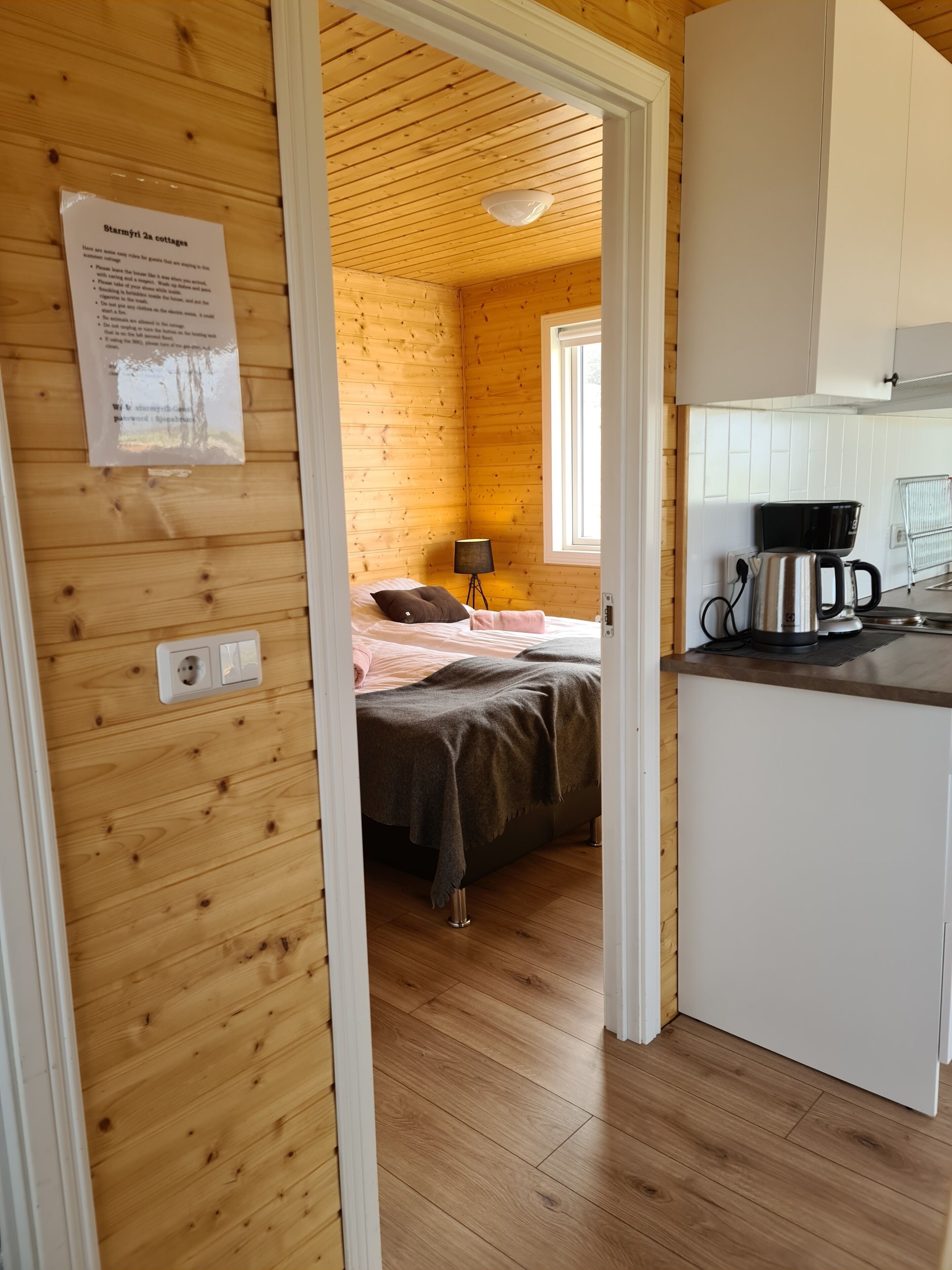 Blackout curtains, free cots/infant beds, free WiFi, bed sheets