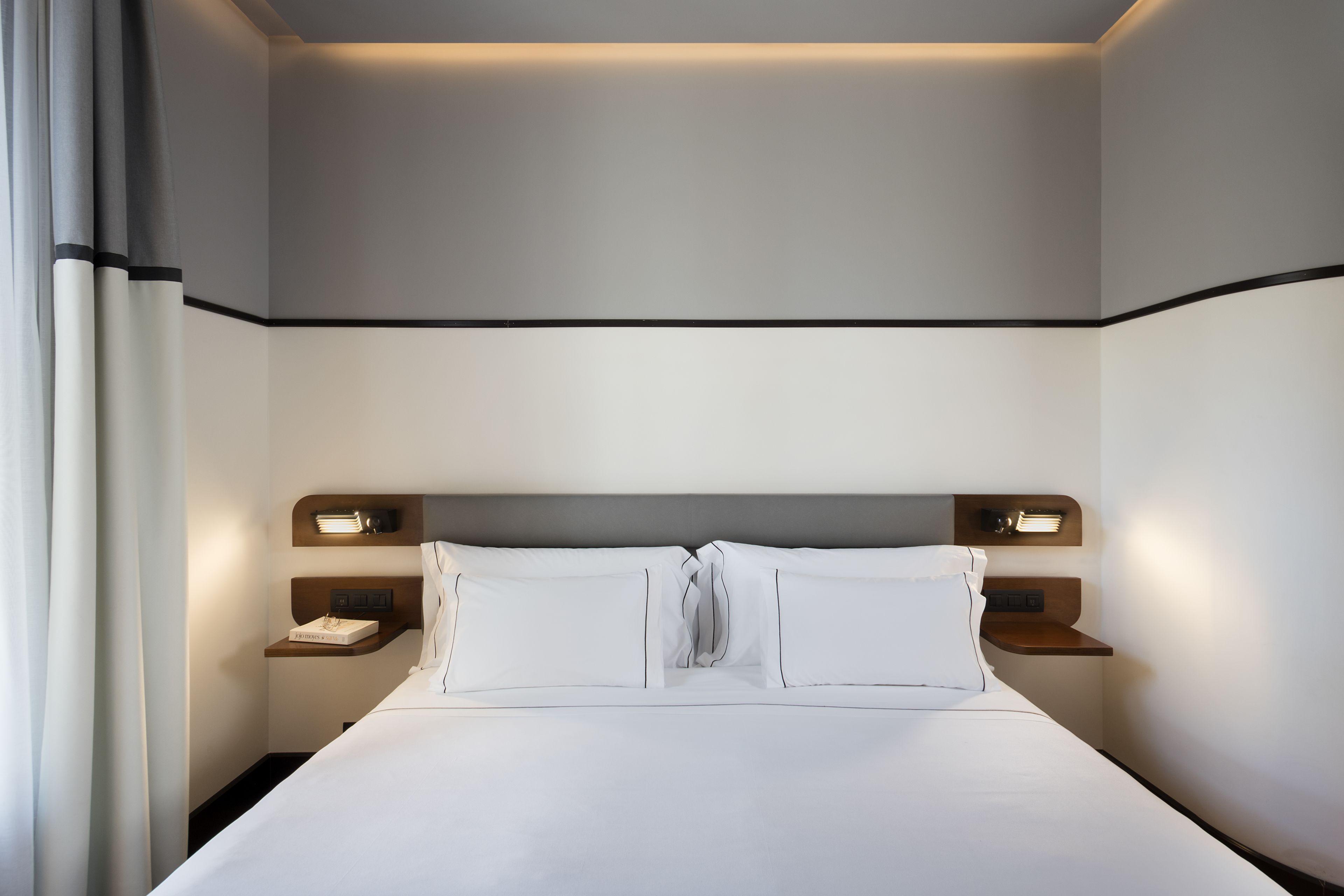 minibar, in-room safe, desk, blackout curtains