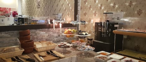Daily buffet breakfast (EUR 10 per person)