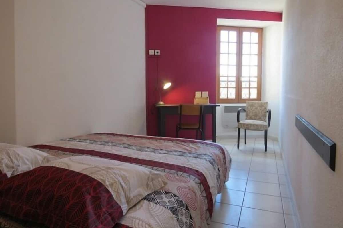 Comfort tweepersoonskamer, privébadkamer (4 La Vignette)