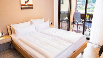 Kamar Double Comfort | Brankas dan didekorasi berbeda-beda